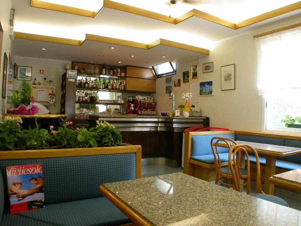 Albergo Aquila ليدو دي يسولو المظهر الخارجي الصورة